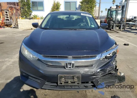 2018 Honda Civic Lx z USA, uszkodzony, nr VIN 2HGFC2F57JH526382